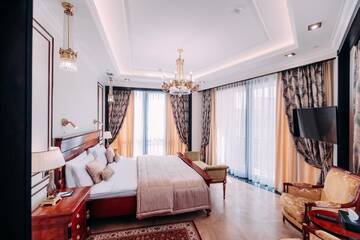 Президентский люкс в Отеле Golden Palace Hotel Yerevan